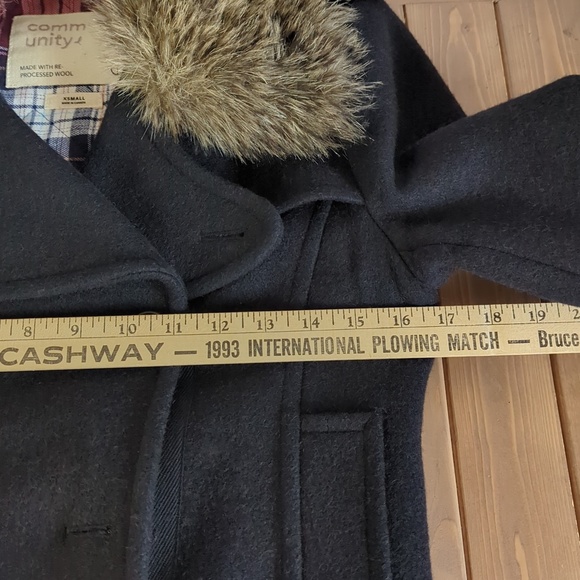 Aritzia Community Black Wool Winter Coat with Faux Fur Collar XS - Picture 8 of 16